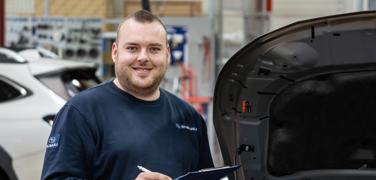 Niko  Schwarz, Werkstattleiter